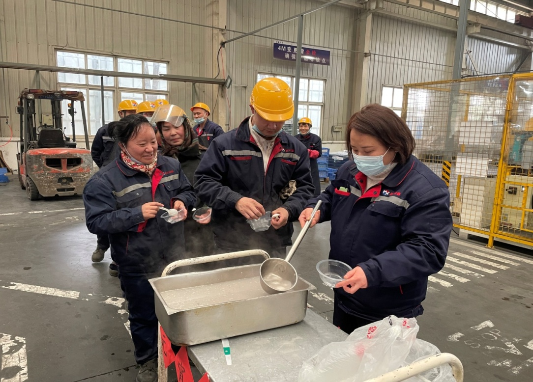 “喜迎元宵節(jié)，暖心送湯圓”關懷職工慰問活動